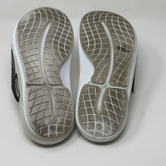 Oofos Ooahh Sport Flex Recovery Slide Sandals Mens 10 White Black Comfort main image 5